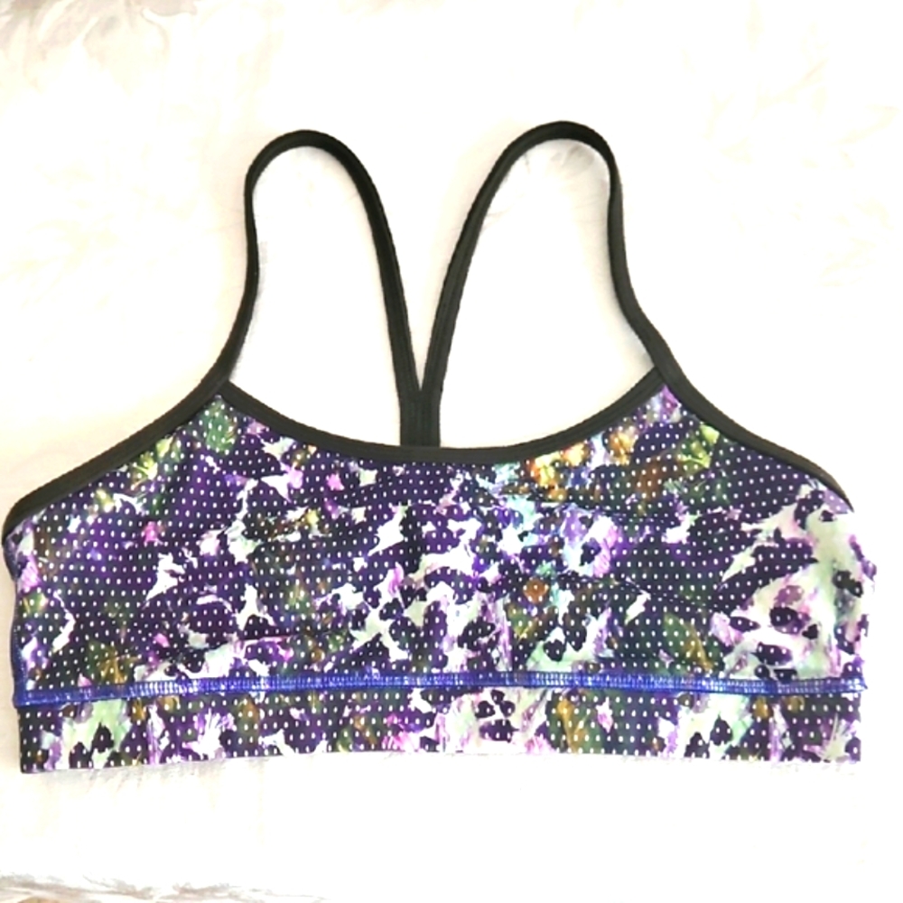 Lululemon Flow Y Bra Multicolor, Size 6.